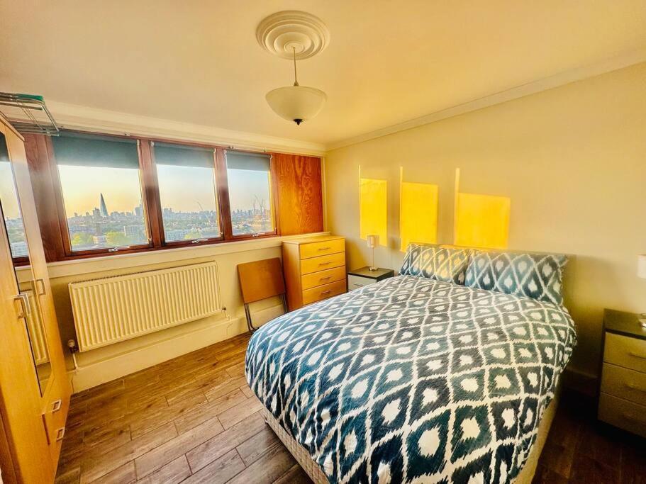 3 Bed Sky Apartment Se15 Peckham London Exterior foto